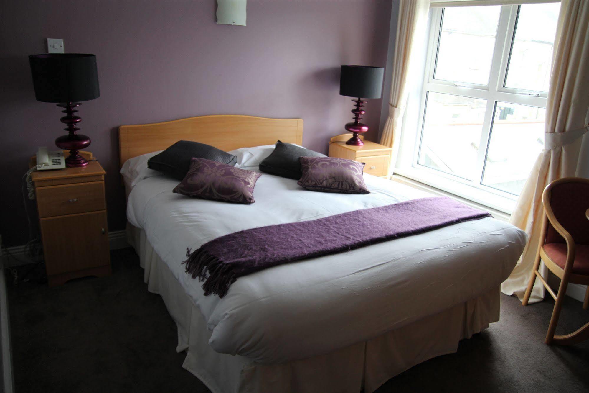 The Old Imperial Hotel Youghal Eksteriør billede